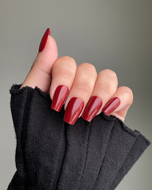 Red Elegance Short Coffin