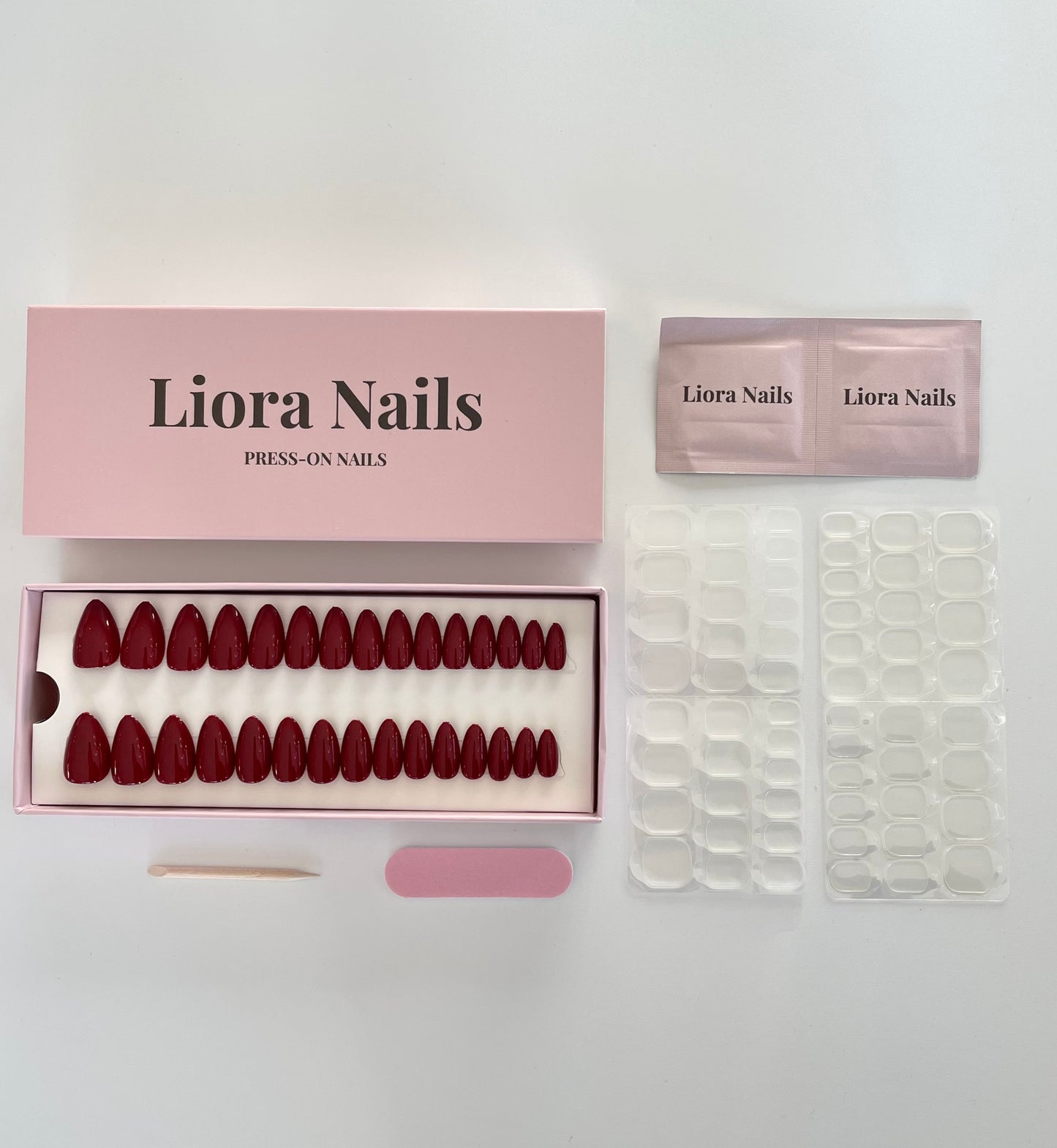 Red Elegance Short Almond