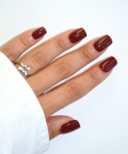 Red Elegance Short Square