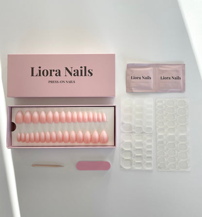 French Ombre Short Almond