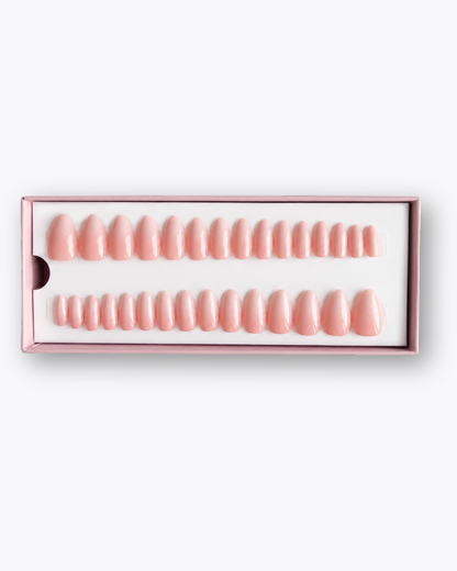 French Ombre Short Almond