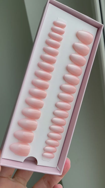 French Ombre Short Almond